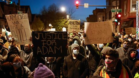 Pair of recent Chicago police killings puts spotlight on policies related to officer foot pursuits