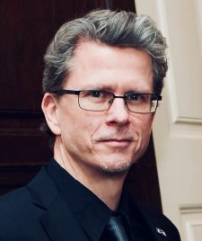 Michael Pates headshot