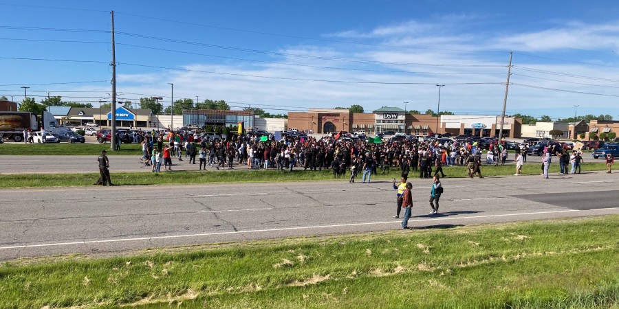 photo of demonstrators in Hobart, Indiana
