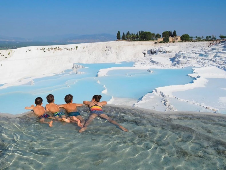 family travels world for visual memory