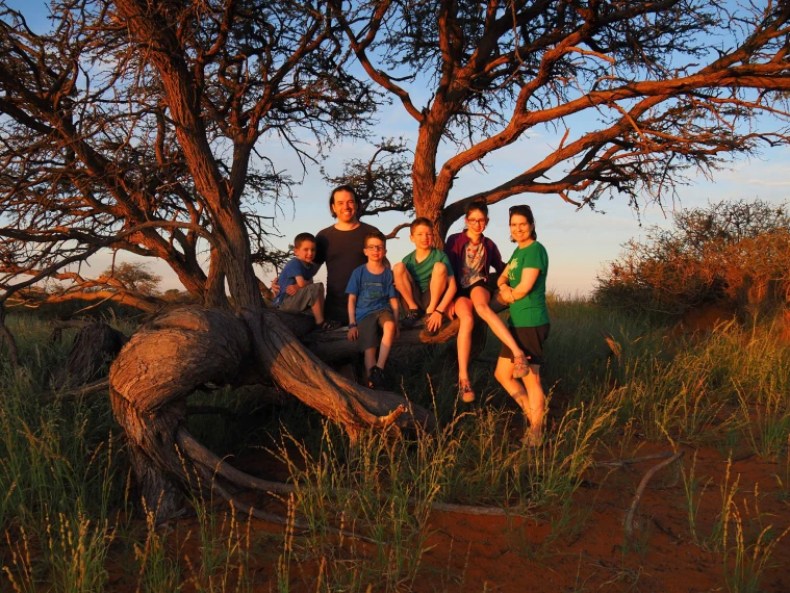 family travels world visual memory