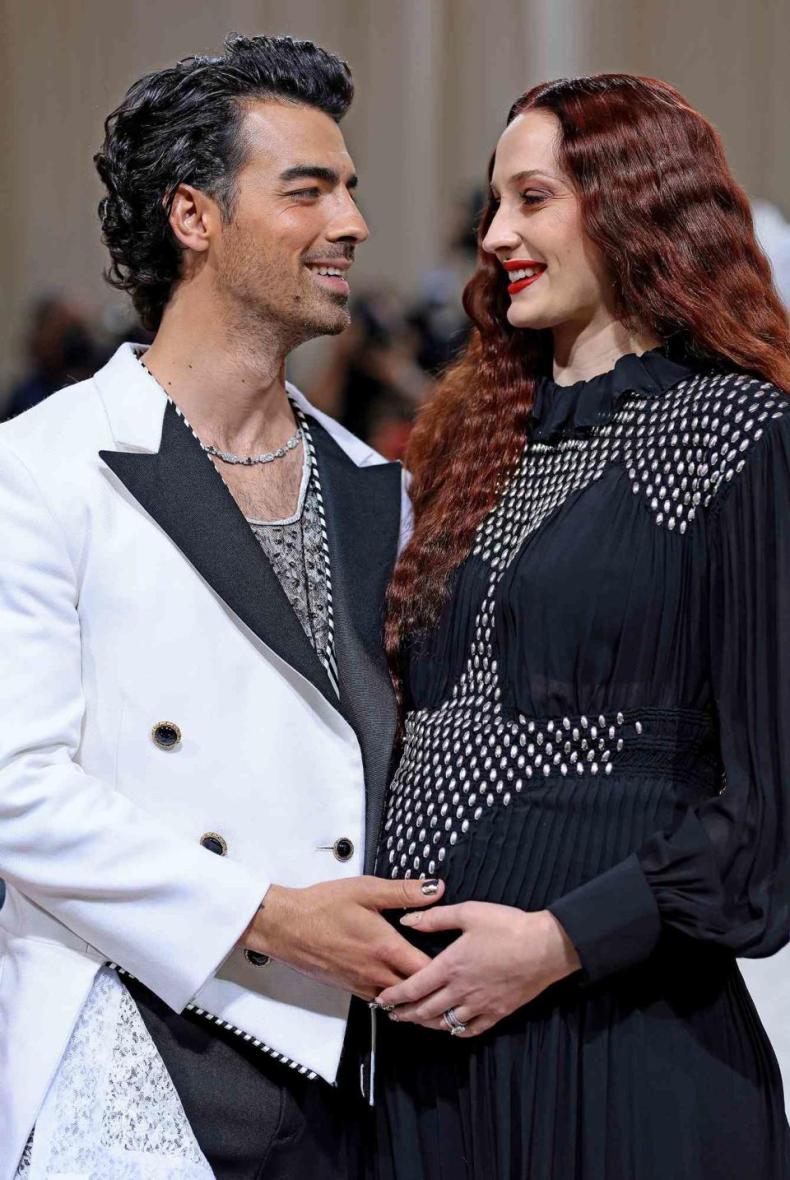 Joe Jonas and Sophie Turner attend The 2022 Met Gala Celebrating "In America: An Anthology of Fashion" at The Metropolitan Museum of Art on May 02, 2022 in New York City